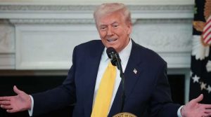 صدر ٹرمپ 4 سے 6 ہفتوں میں ایران سے تنازع ختم کرنے کے خواہش مند ہیں: امریکی اخبار