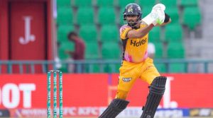 پشاور زلمی نے راولپنڈیز کیخلاف منفرد عالمی ریکارڈ بنادیا