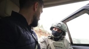 اسرائیلی فوجیوں نے مغربی کنارے میں امریکی نیوز چینل کی ٹیم کو حراست میں لے لیا