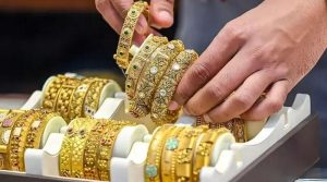 پاکستان میں فی تولہ سونا 7100 روپے سستا ہوگیا