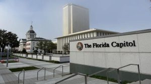 فلوریڈاکے گورنرنے ریاست میں شریعہ قانون اور دہشتگرد گروہوں پر پابندی لگادی