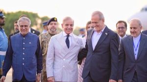 وزیراعظم شہباز شریف نے ایران اور امریکا کے وفود کو بات چیت کیلئے اسلام آباد مدعو کرلیا