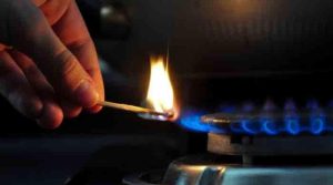 بجلی بحران پر قابو پانے کی کوشش، سی این جی سیکٹر کی گیس پاور سیکٹر کو منتقل