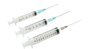 پابندی کے باوجود پاکستان میں قابلِ استعمال سرنجز کی فروخت کا انکشاف