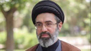 خلیج فارس کا مستقبل امریکا کی موجودگی کے بغیر روشن ہوگا، خطے میں غیر ملکی عناصر کیلئے کوئی جگہ نہیں: ایرانی سپریم لیڈر