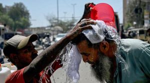 سندھ کے مختلف اضلاع میں موسم شدید گرم، کراچی میں 44 ڈگری جیسی گرمی کی شدت