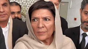 عمران خان سے ملاقات کے دن پارٹی رہنماؤں کے اڈیالہ جیل نہ آنے پر علیمہ خان سخت ناراض