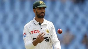 بنگلادیش سے 2 میچوں میں شکست کے بعد ٹیسٹ کپتان شان مسعود کو ہٹانےکا فیصلہ: ذرائع