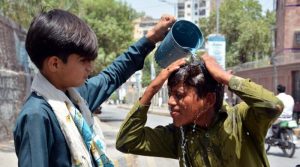 سندھ کے اکثر اضلاع میں 31 مئی تک ہیٹ ویو کا امکان، درجہ حرارت کہاں تک جا سکتا ہے؟