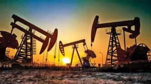 ایران امریکا معاہدے کی خبروں کیساتھ ہی عالمی منڈی میں تیل کی قیمتوں میں کمی