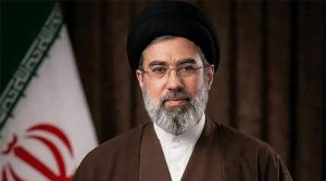 دشمن میدان جنگ میں شکست کے بعد اب ملک میں اختلافات پیدا کرنے کی کوشش کر رہا ہے: ایرانی سپریم لیڈر
