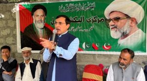 پی ٹی آئی کو اتنا نہ دبائیں کہ سسٹم سے باہرنکلنے پر مجبور ہوجائیں: بیرسٹر گوہر