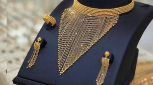سونے کی قیمت میں آج بڑی کمی ریکارڈ،فی تولہ سونا کتنے کا ہوگیا؟