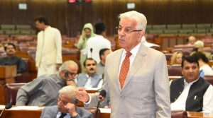 خواجہ آصف کا پی ٹی آئی کو مشورہ