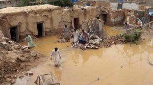 خیبر پختونخوا اور پنجاب کے مختلف اضلاع میں آندھی اور تیز بارش، 4 افراد جاں بحق، متعدد زخمی