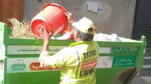 مظفرگڑھ:جلدی کچرا نہ اٹھانے پر 2 افراد کا ستھرا پنجاب کے ورکر پر بہیمانہ تشدد