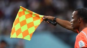 فٹبال ورلڈکپ میں آف سائیڈ رول کیا ہے اور یہ کیسے کام کرتا ہے؟